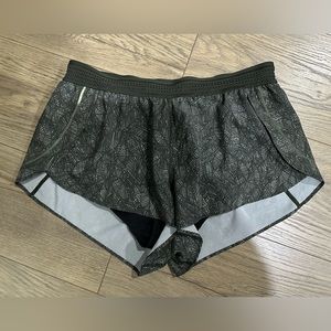 Lululemon size 8 running shorts
